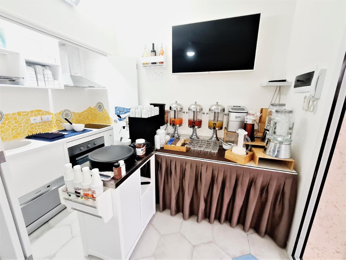 Kalinifta Rooms Apartment Torre Lapillo Buitenkant foto