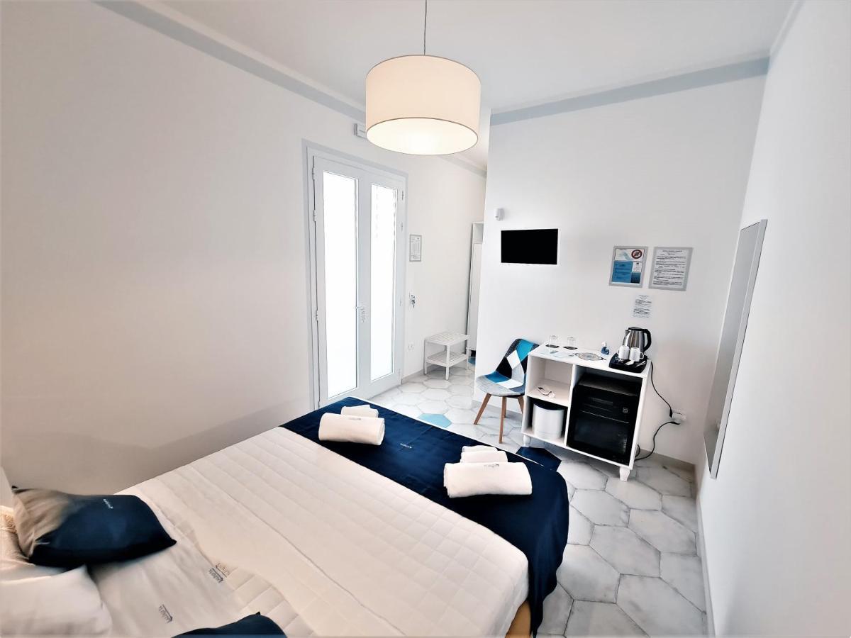 Kalinifta Rooms Apartment Torre Lapillo Buitenkant foto