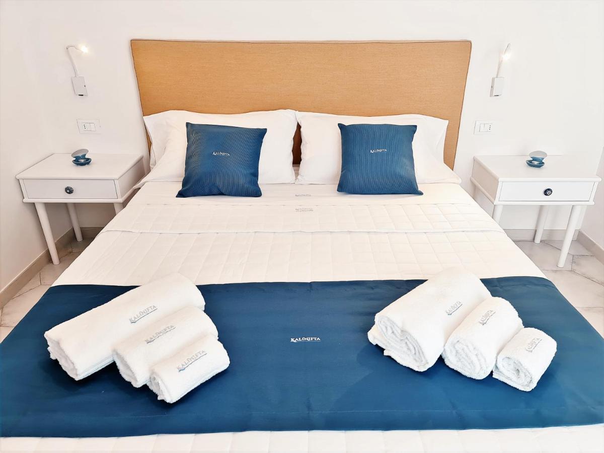 Kalinifta Rooms Apartment Torre Lapillo Buitenkant foto