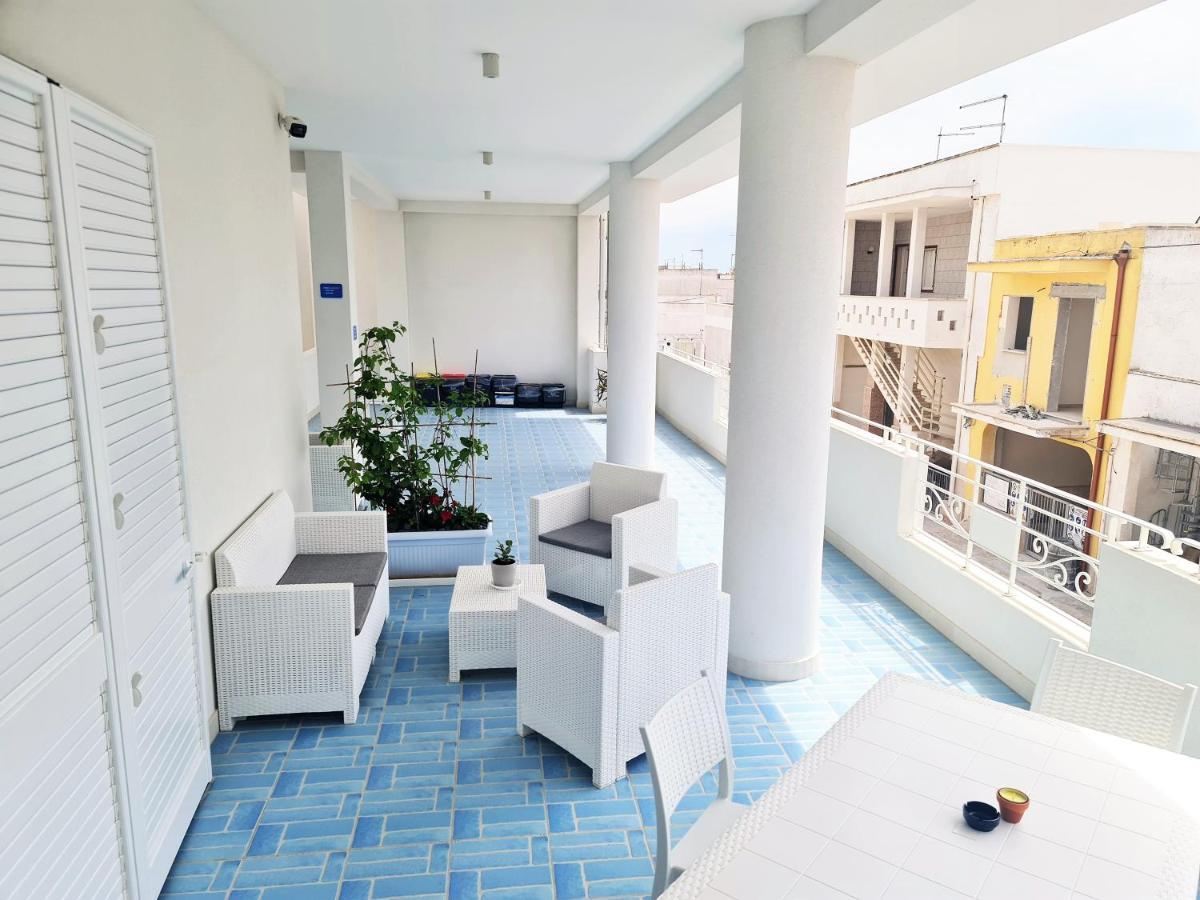 Kalinifta Rooms Apartment Torre Lapillo Buitenkant foto