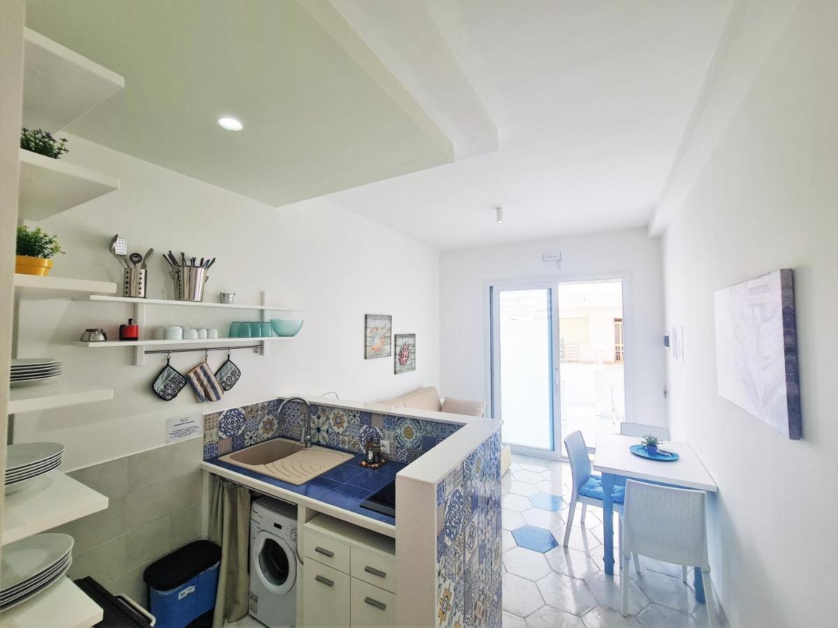 Kalinifta Rooms Apartment Torre Lapillo Buitenkant foto