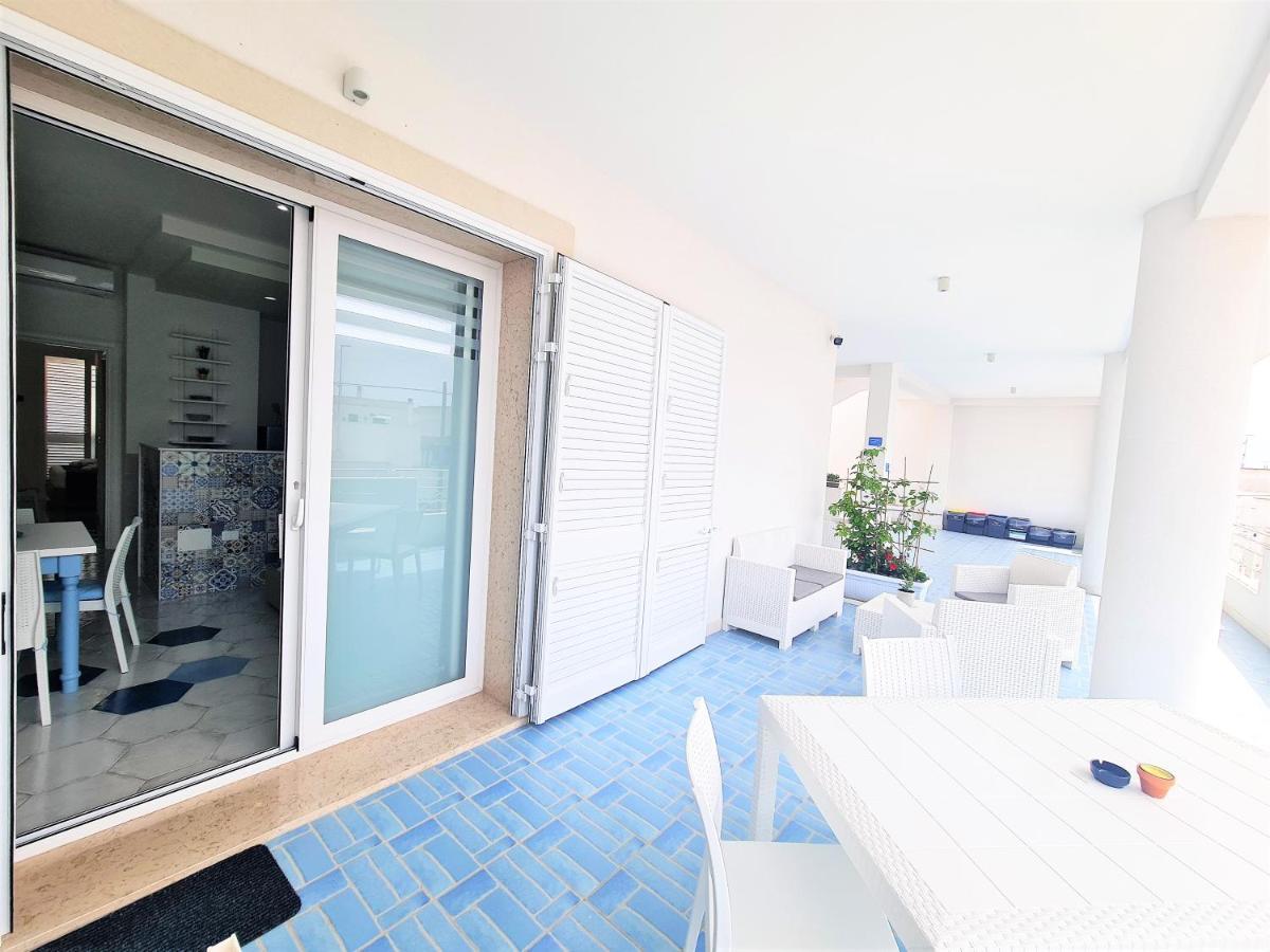 Kalinifta Rooms Apartment Torre Lapillo Buitenkant foto