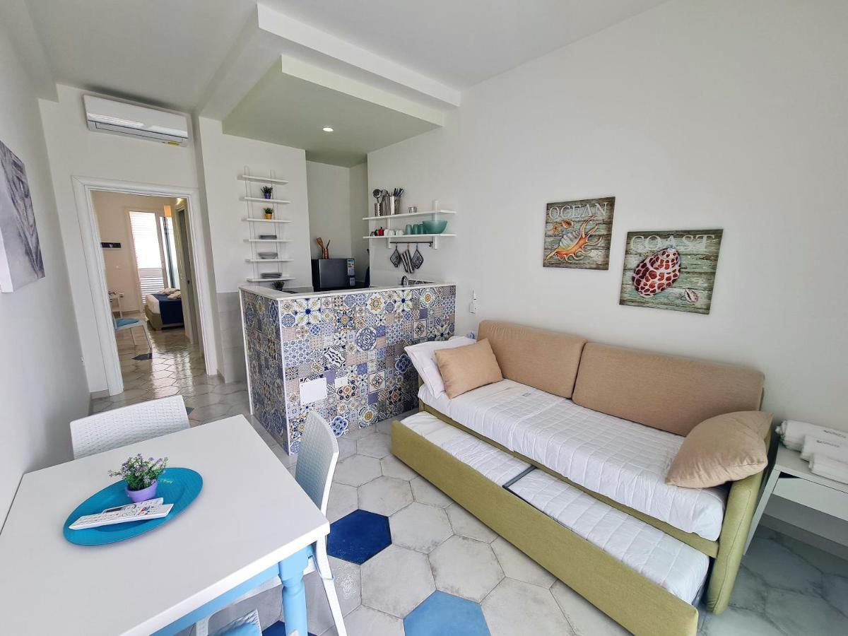Kalinifta Rooms Apartment Torre Lapillo Buitenkant foto