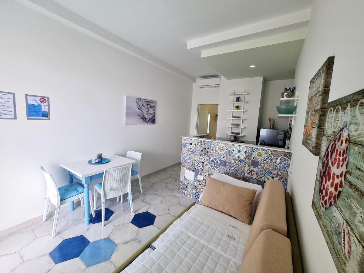 Kalinifta Rooms Apartment Torre Lapillo Buitenkant foto