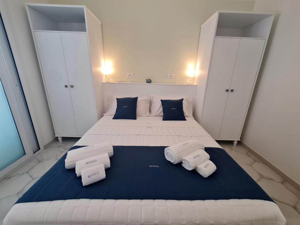 Kalinifta Rooms Apartment Torre Lapillo Buitenkant foto